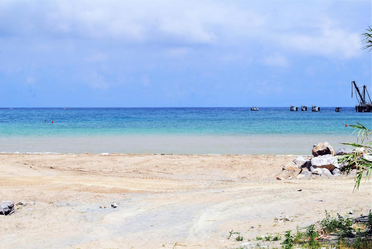 Costa Del Molo - Casa E Lavoro Lägenhet Vado Ligure Exteriör bild
